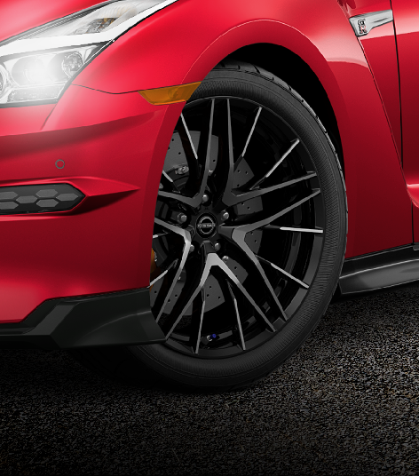 Nissan GT-R forged aluminium wheels