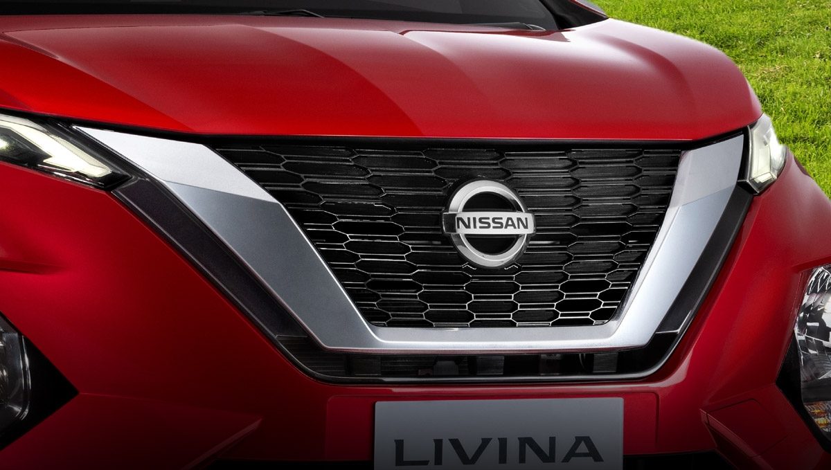 Iconic V-Motion Grille